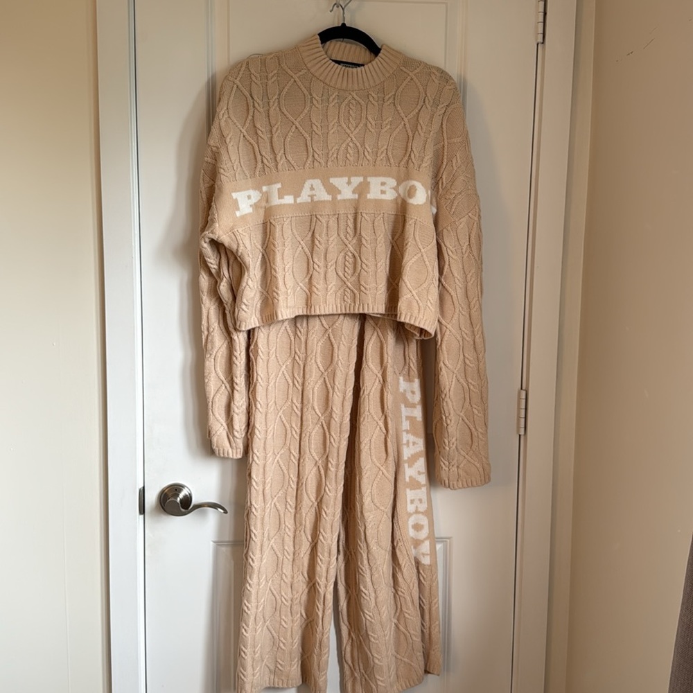 PLAYBOY x Missguided Tan Cable Knit Sweater SET CROP TOP & LEG PANTS (BOTH US 6)